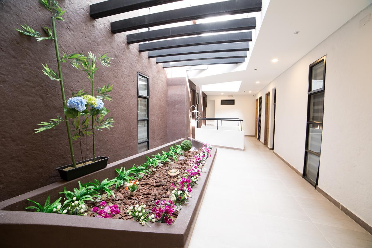 Hotel Med 70 Medellín Zewnętrze zdjęcie