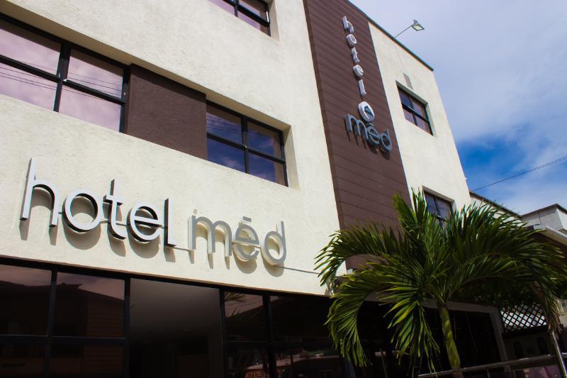 Hotel Med 70 Medellín Zewnętrze zdjęcie