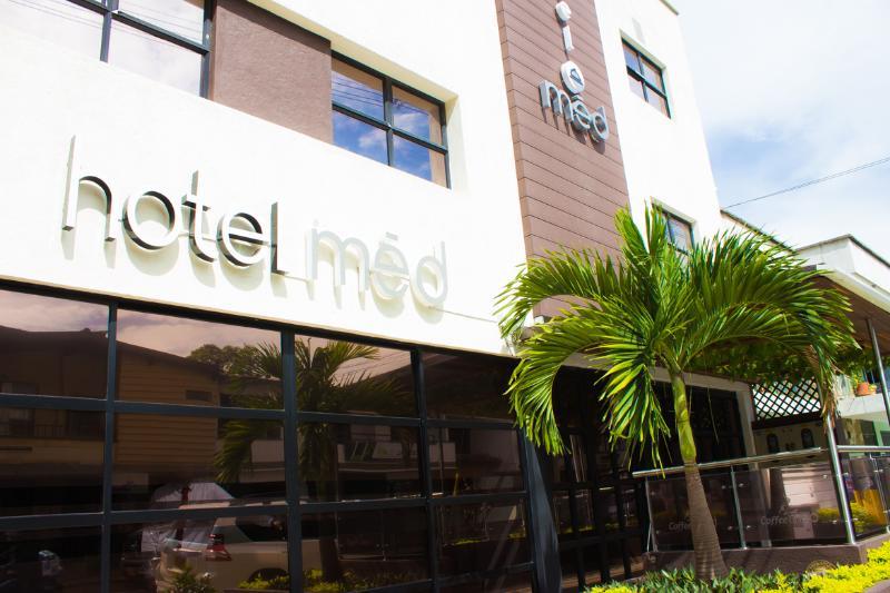 Hotel Med 70 Medellín Zewnętrze zdjęcie
