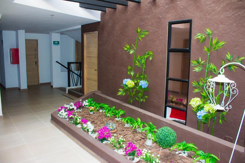 Hotel Med 70 Medellín Zewnętrze zdjęcie