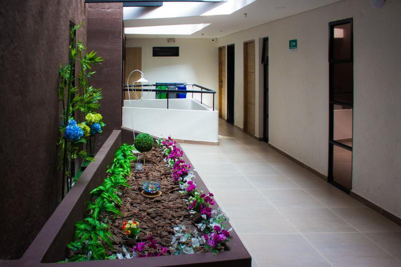 Hotel Med 70 Medellín Zewnętrze zdjęcie